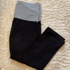 🌻CLEARANCE SALE🌻 VS pink cropped yoga pant